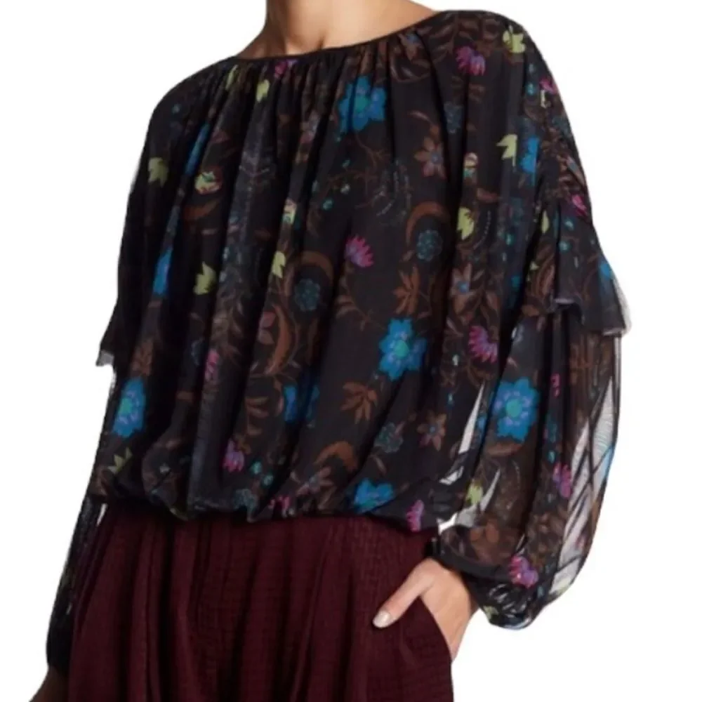 LIKE new Free People top